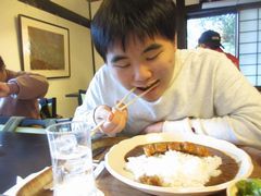 カツカレーのカツが大きいこと！！