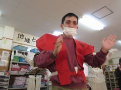 年男の利用者さんに初めの挨拶をしてもらいました。